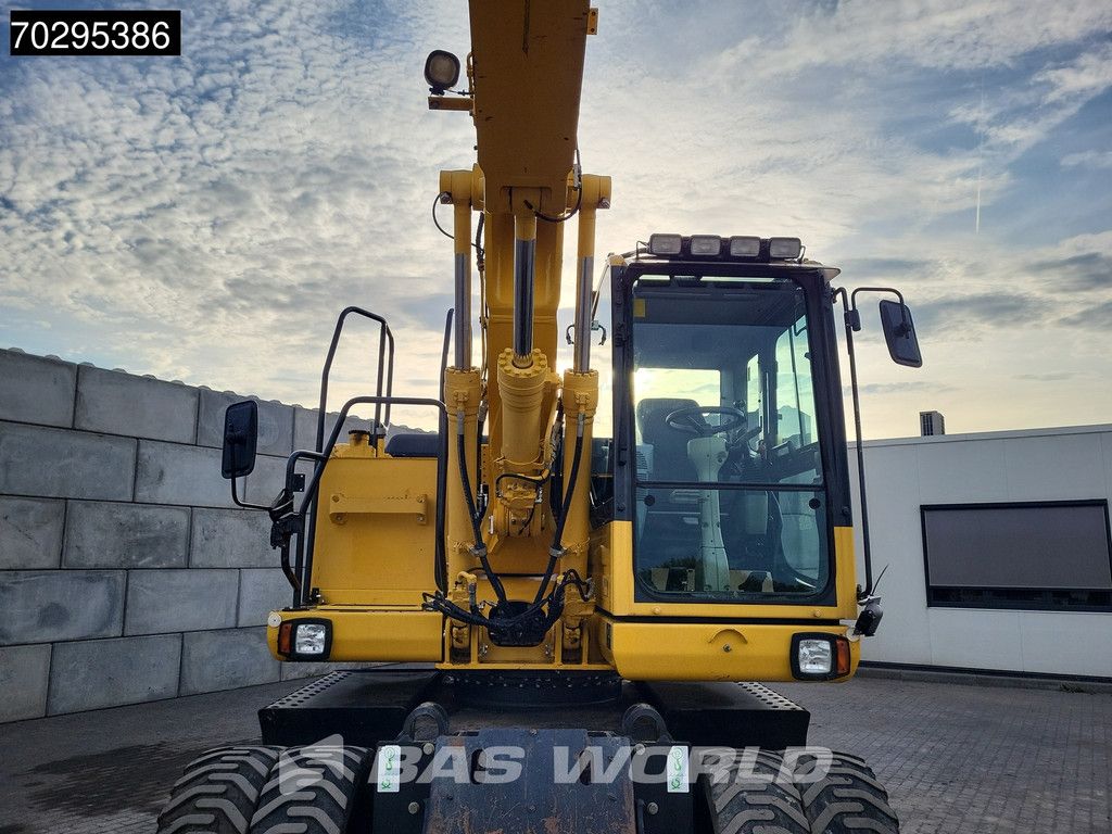 Komatsu PW148 -8