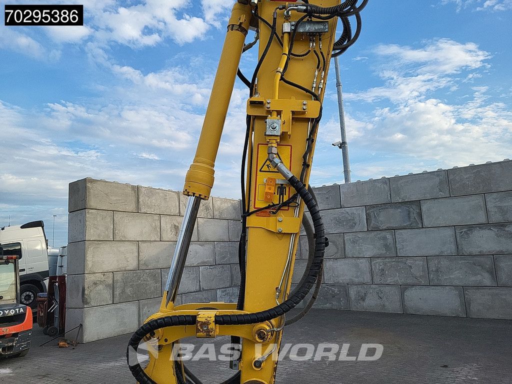 Komatsu PW148 -8