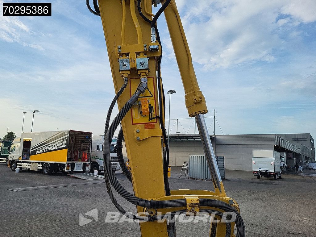 Komatsu PW148 -8