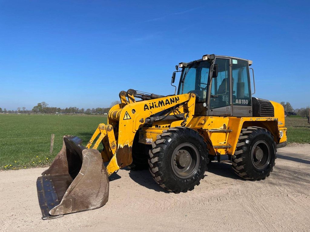 Wheel loader Ahlmann AS150 Diesel 2004