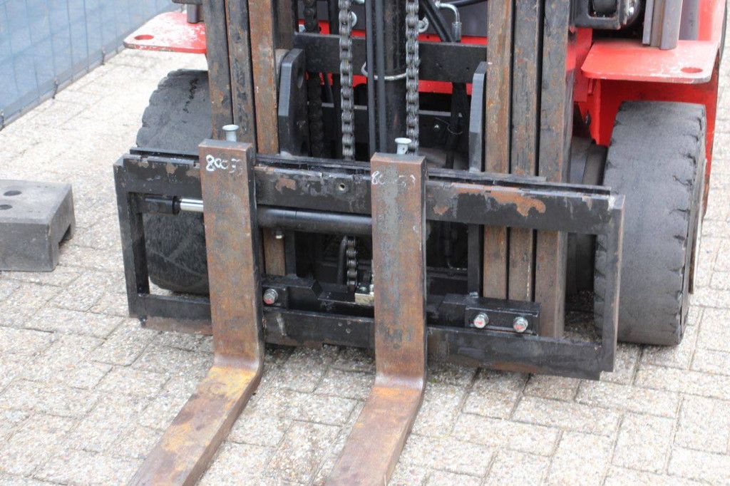 Manitou ME425C Electric Forklift 2500kg 4.8m 2022
