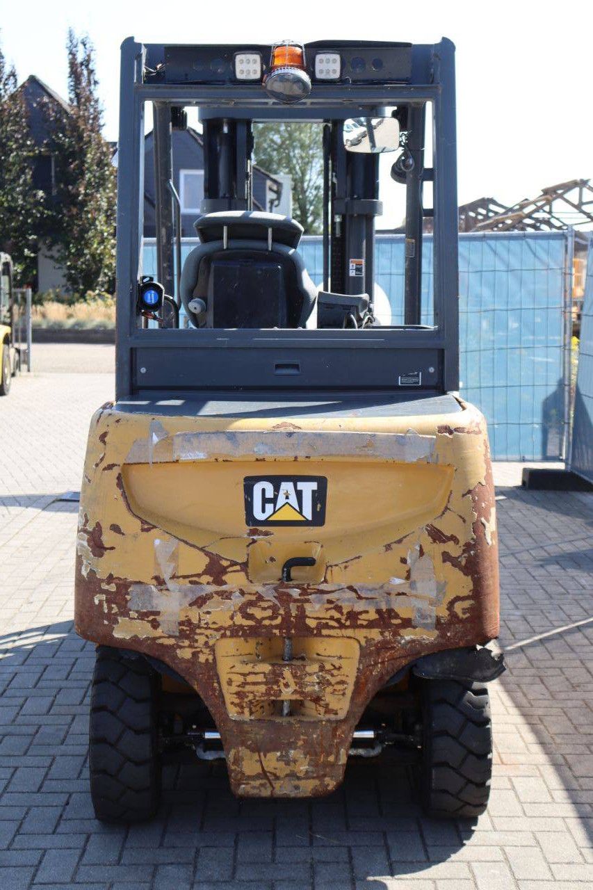 Forklift Caterpillar 2EP8000 Electric 2650kg 4.85m
