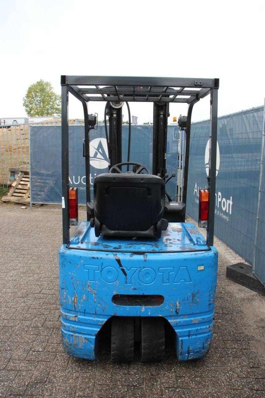Forklift Toyota 5FBE15 Electric 1500kg 4.7m 2003