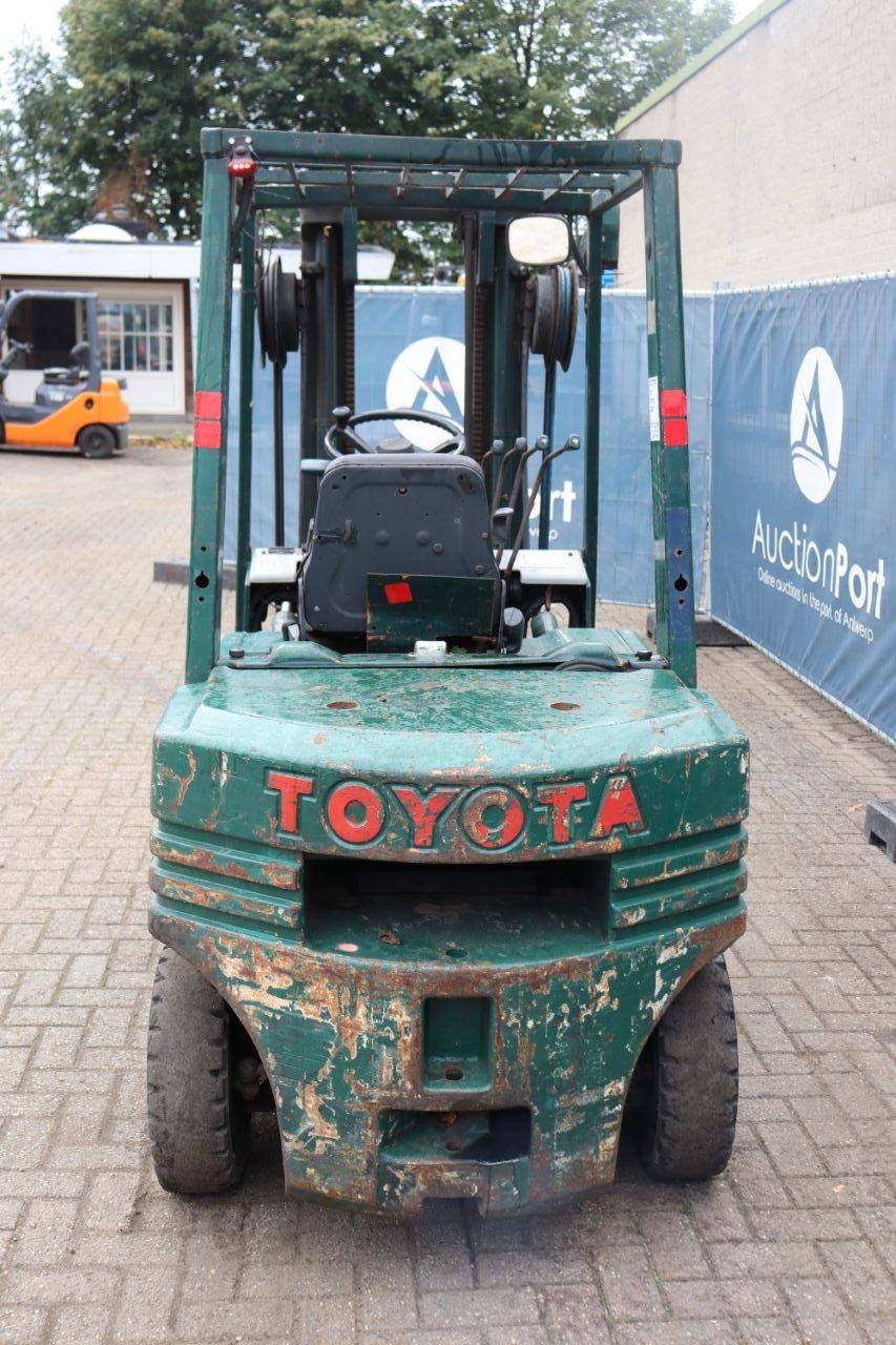 Gabelstapler Toyota 02-5FDF25 Diesel 1800kg 4,7m 1991