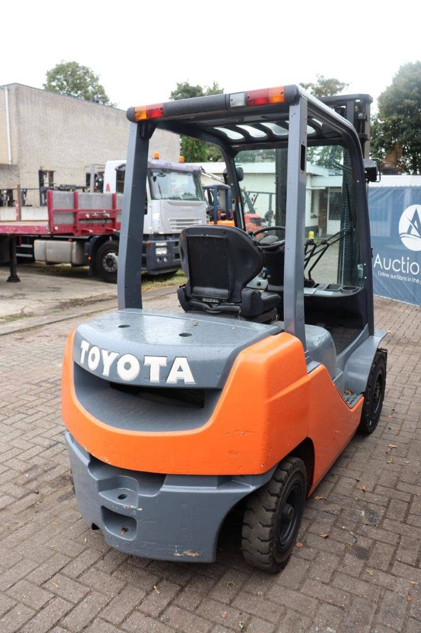 Forklift Toyota 02-8FDF25 Diesel 2500kg 3.7m 2009