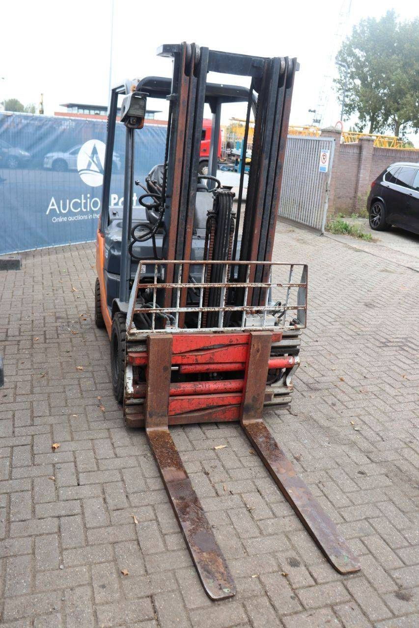 Forklift Toyota 02-8FDF18 Diesel 1750kg 4.7m 2013