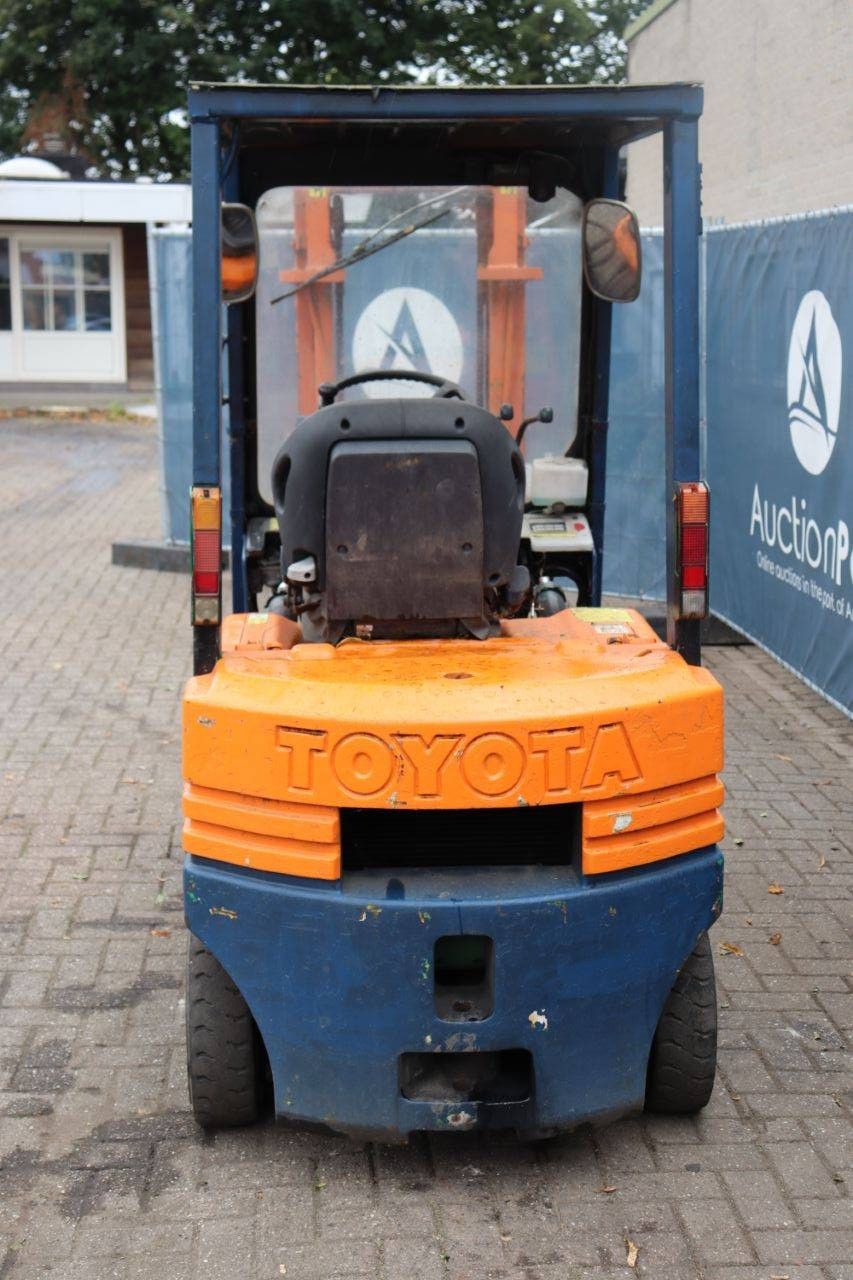 Forklift Toyota 02-5FD15 Diesel 1500kg 1992