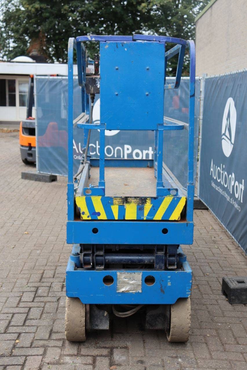 Pinguely Compact 8 Electric Scissor Lift 8.2m 2005