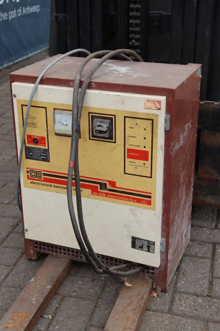 Boss SJ13-70MK V/A-1 Elektro-Gabelstapler 1250kg 3,3m 1992