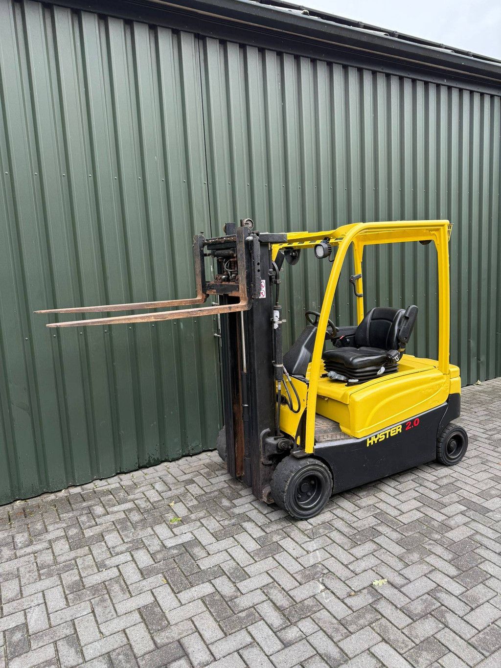 Hyster 2.0 Electric Forklift 2000kg