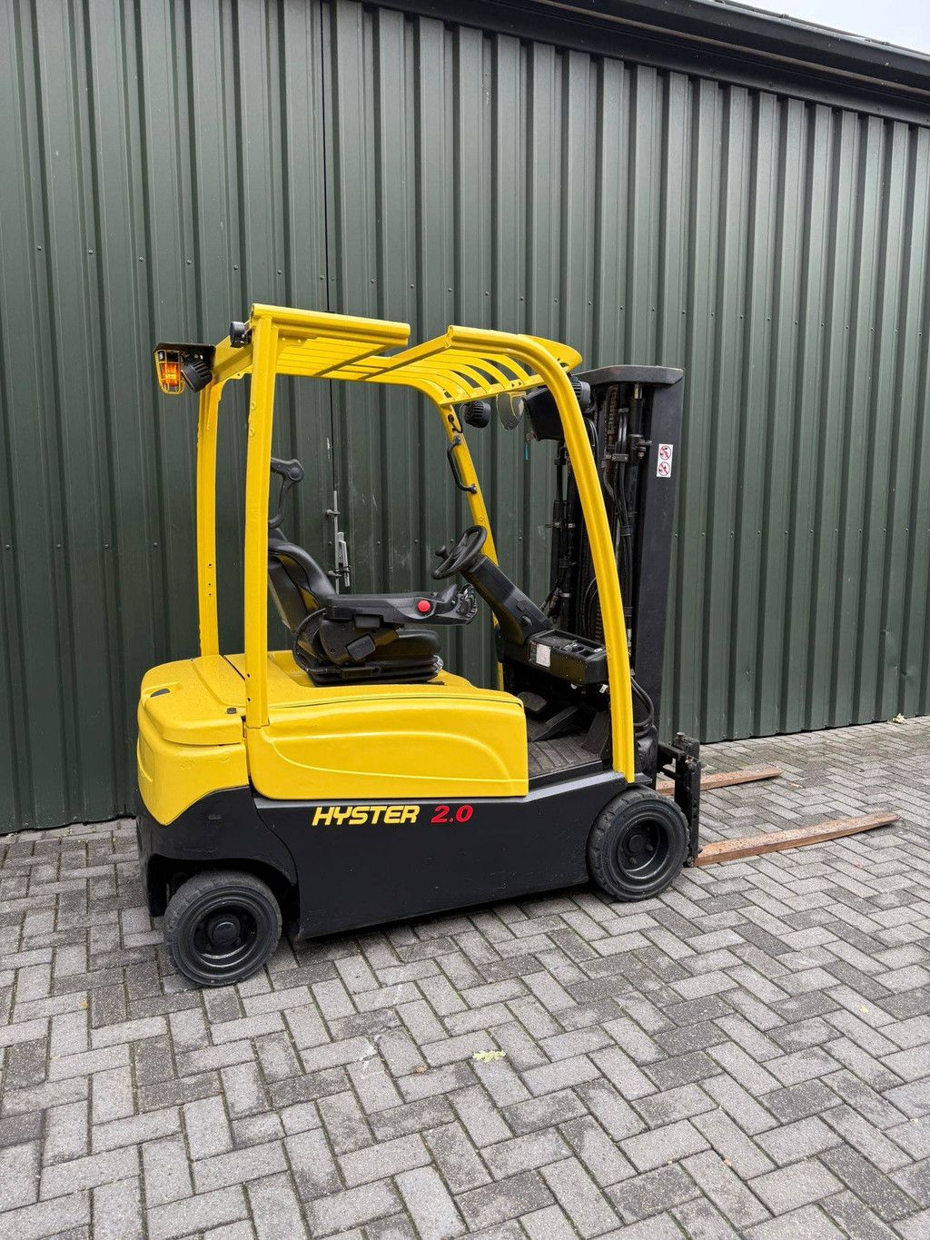 Hyster 2.0 Electric Forklift 2000kg