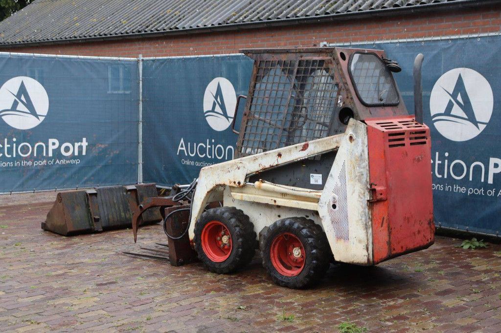 Skid steer loader Clark Bobcat 443 Diesel 1985 (Margin)
