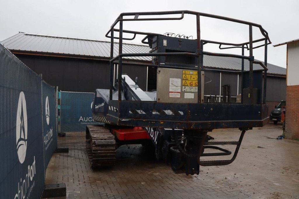 Telescopic aerial work platform Aichi RZ150 Diesel 17m 2001