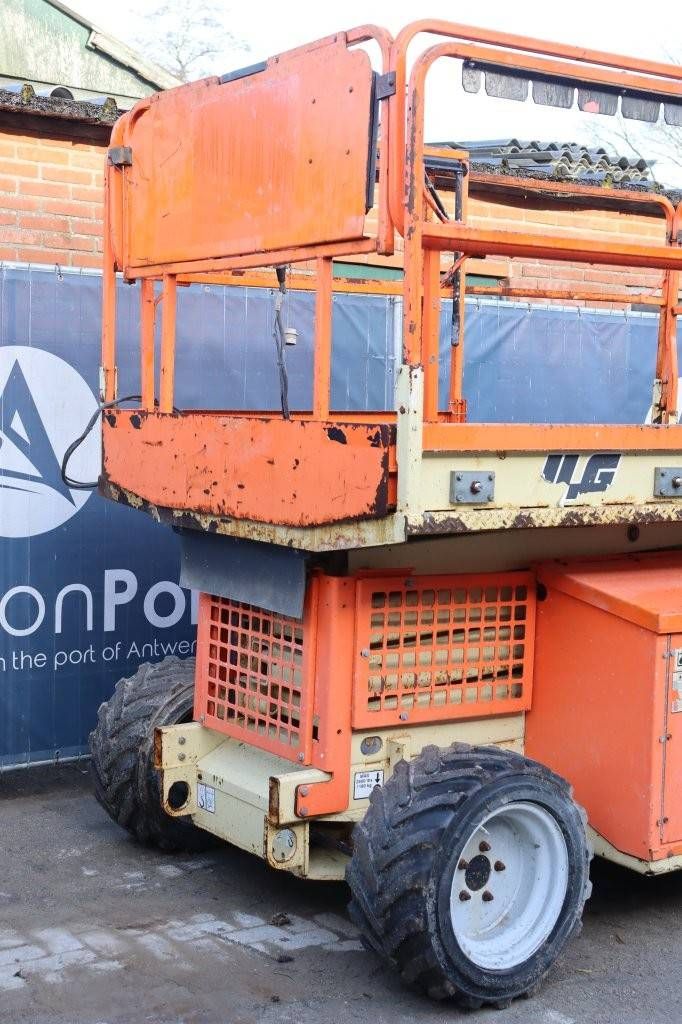 Scissor lift JLG 260MRT Diesel 9.92m 2014