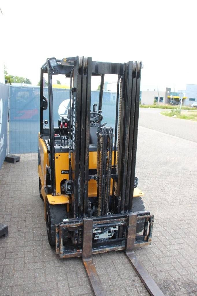 Heftruck Hyundai 25B-9 Elektrisch 2500kg 3.3m