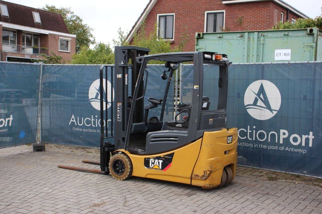 Forklift Caterpillar 2ET4000 Electric 4000kg 4.8m