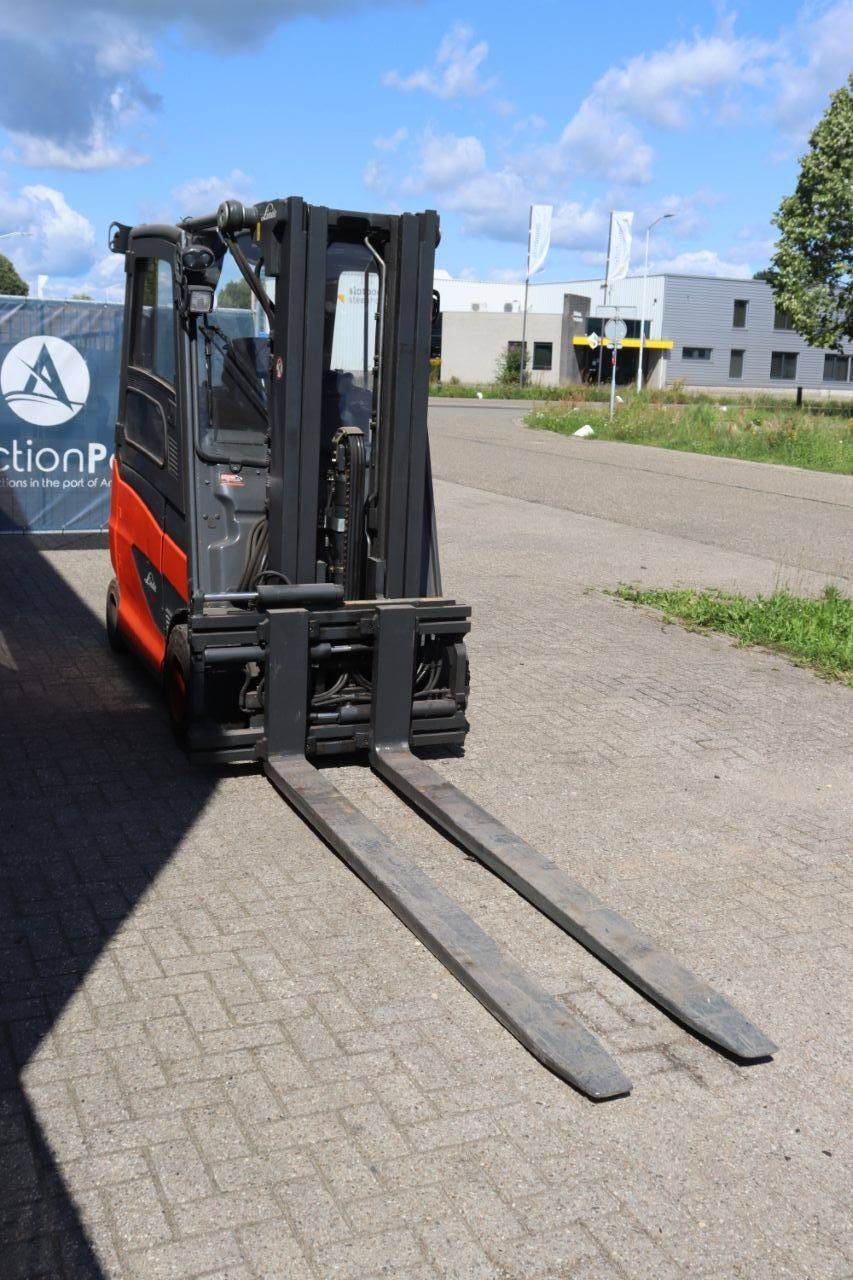 Gabelstapler Linde E30HL-01/600 Elektro 3000kg 4,5m 2013