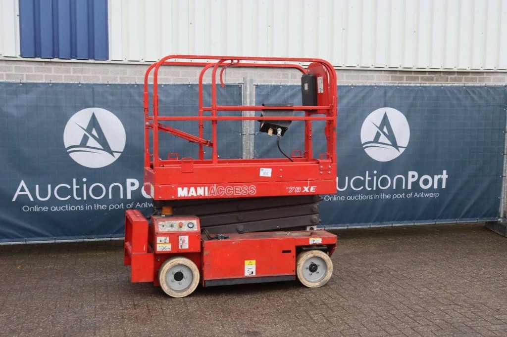 Manitou 78 XE Electric Scissor Lift 7.75m 2003