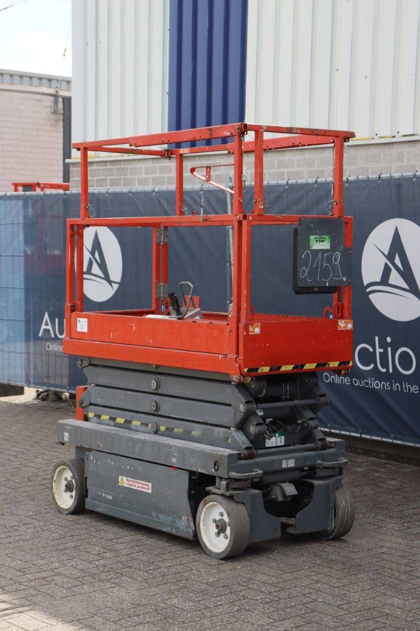 Scissor lift Skyjack SJIII 3219 Electric 7.79m 2015