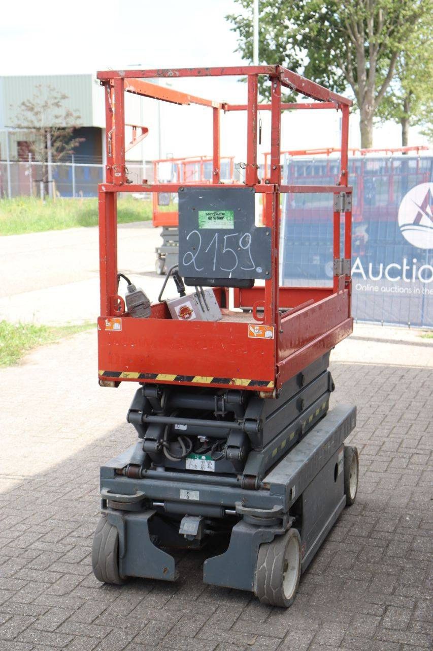 Scissor lift Skyjack SJIII 3219 Electric 7.79m 2015