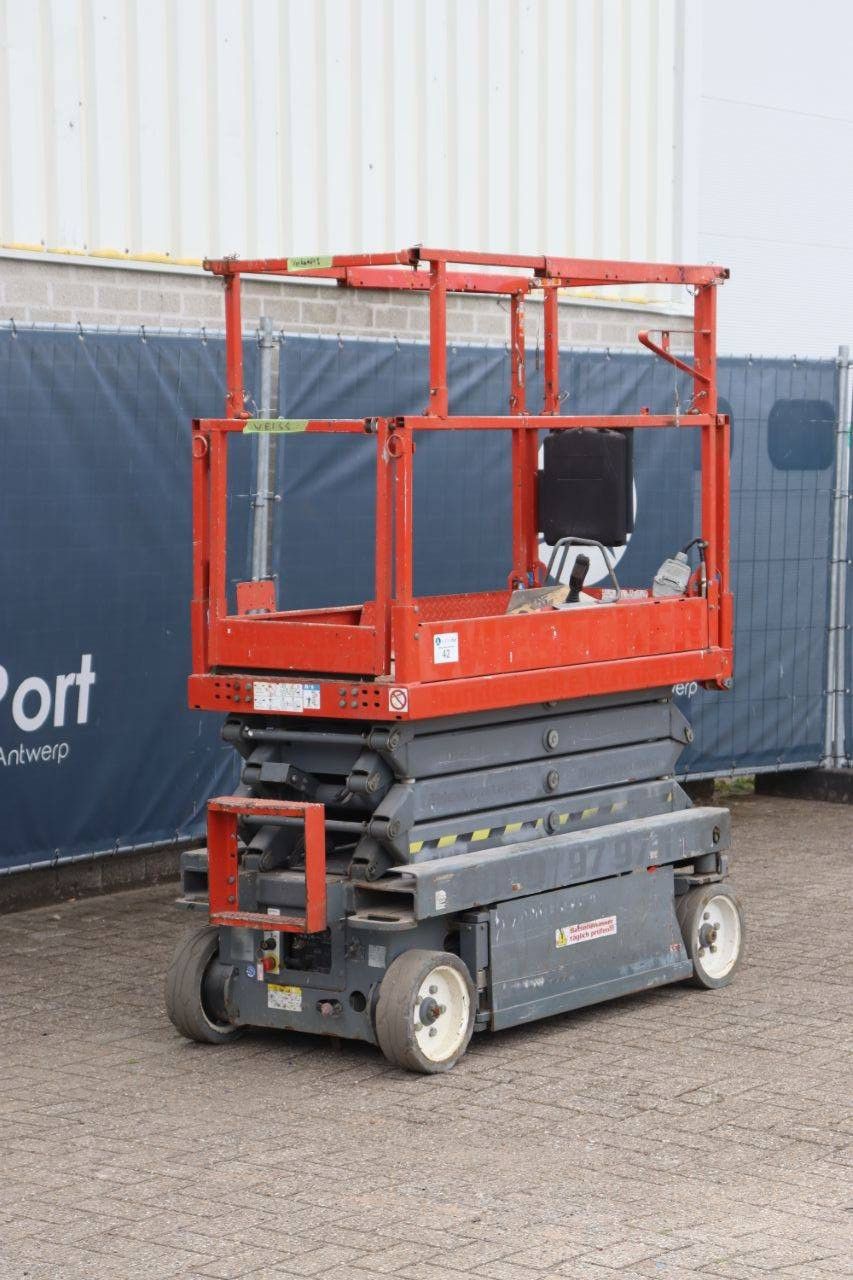 Scissor lift Skyjack SJIII 3219 Electric 7.79m 2015
