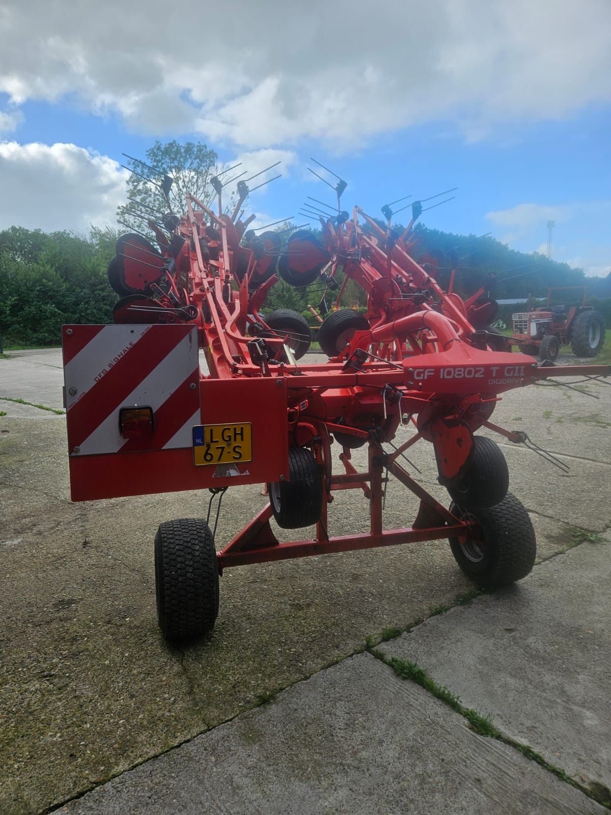 Kuhn GF10802TGII