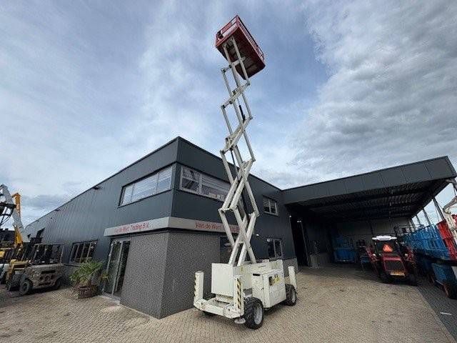 Scissor lift Genie GS4059RT Diesel 14m 2014