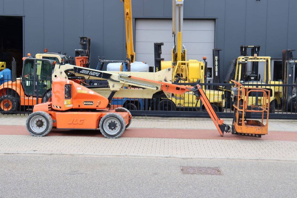 JLG M450AJ Electric+Diesel 15.72m Articulated Boom Lift 2014