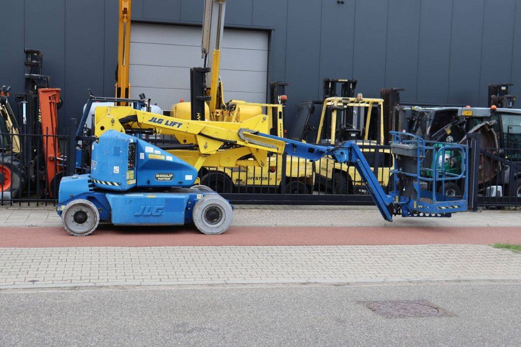 JLG M400AJPN Electric+Diesel 14.19m Articulated Boom Lift 2007