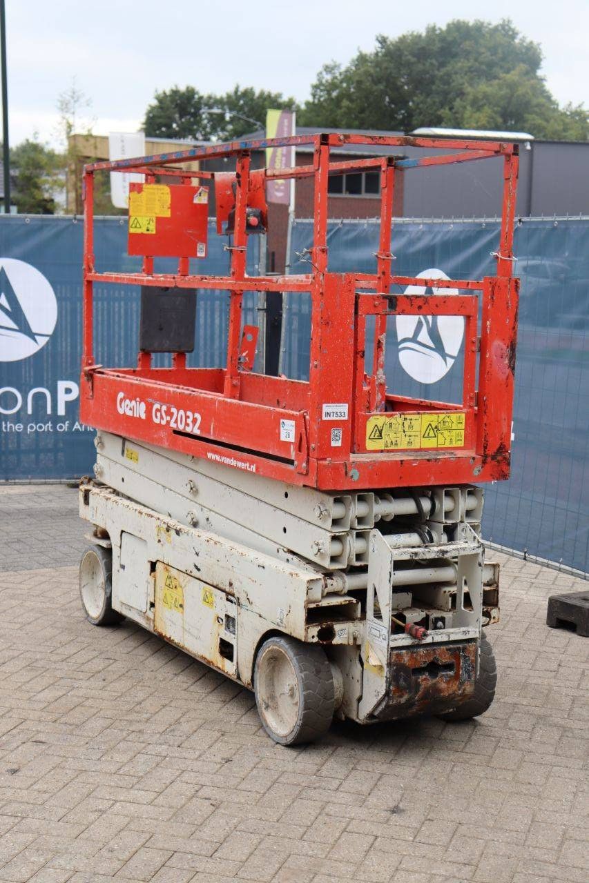 Scherenbühne Genie GS-2032 Elektrisch 8m 2011