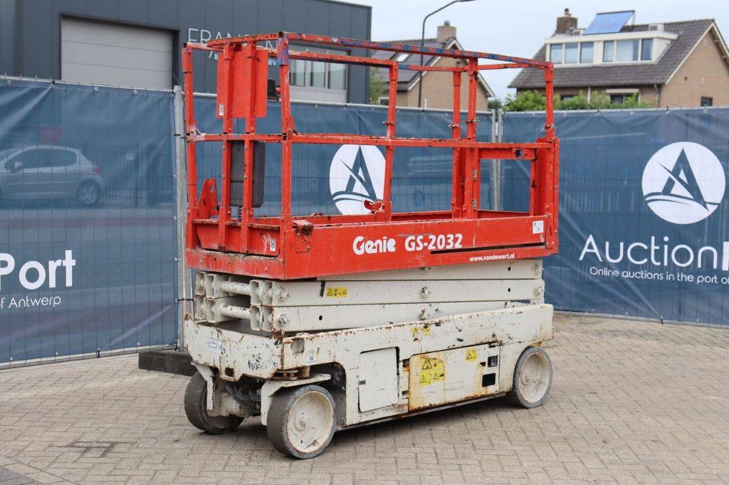 Scherenbühne Genie GS-2032 Elektrisch 8m 2011