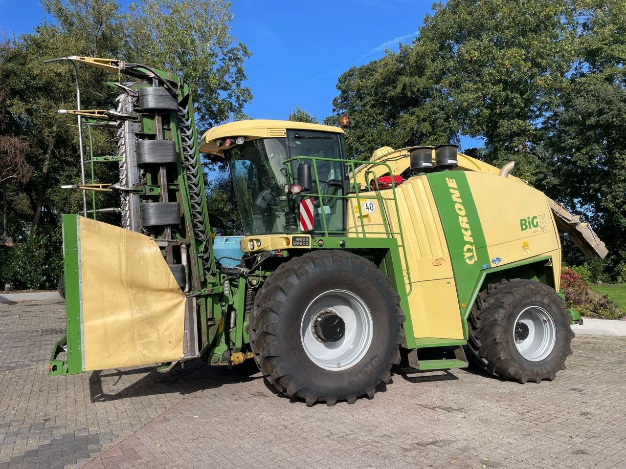 Krone Big X 700