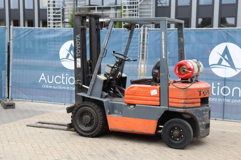 Gabelstapler Toyota 425FG20 Treibgas 2000kg 3,3m 1993