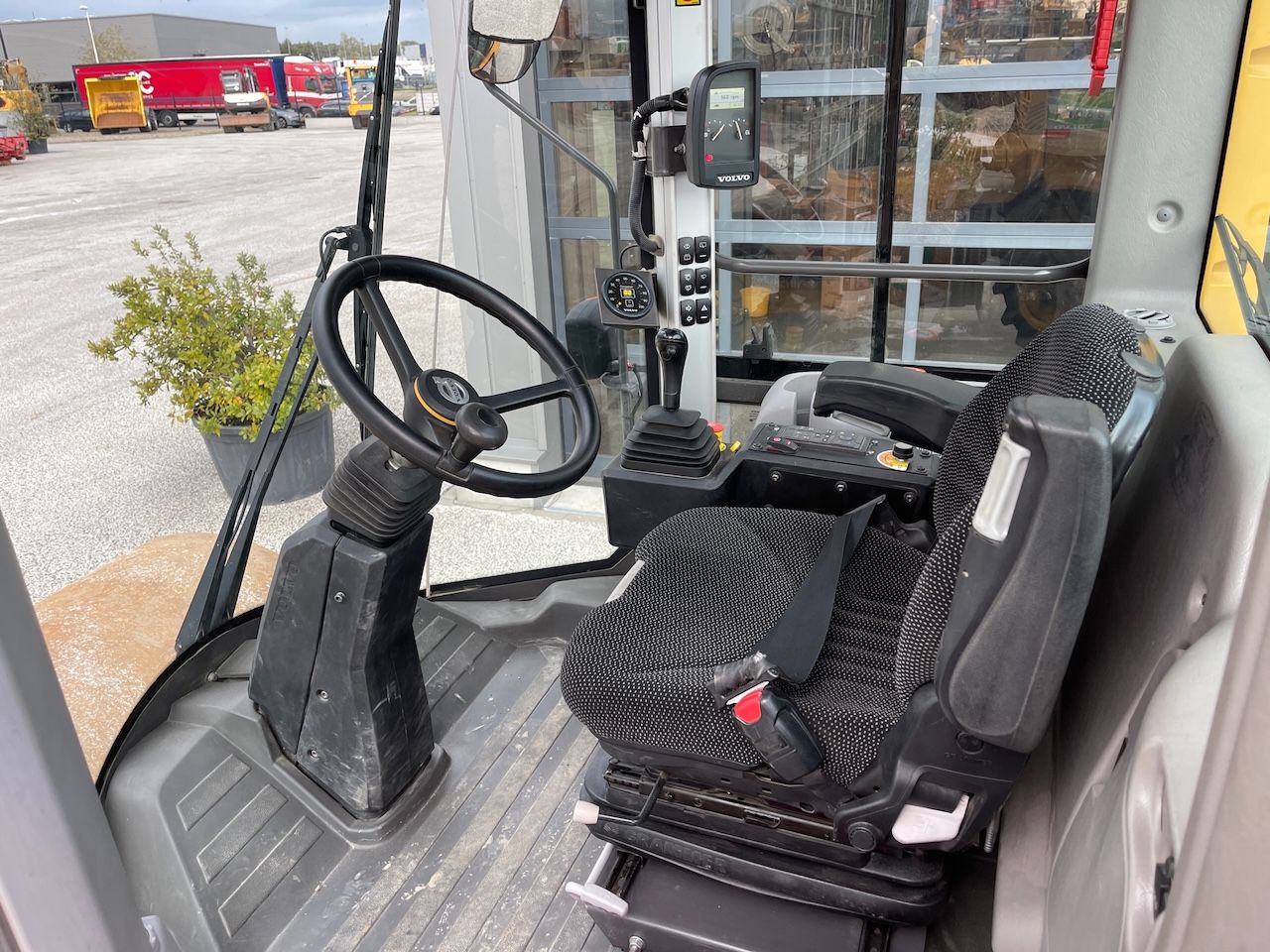 Volvo SD75 B Grondverdichter / Compactor