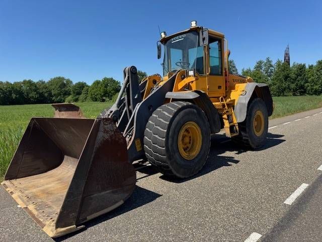 Wheel loader Volvo L110E Diesel 2006