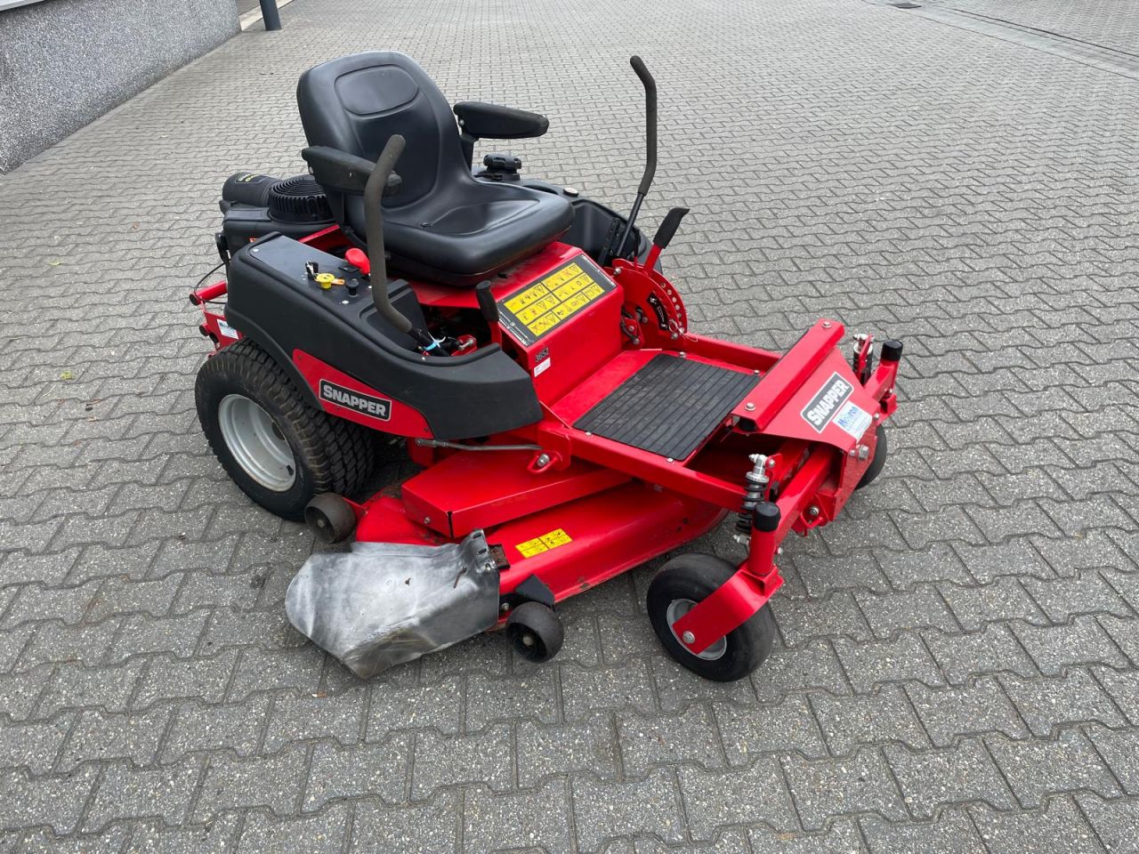 Snapper ZTX 300 Zero-Turn zitmaaier