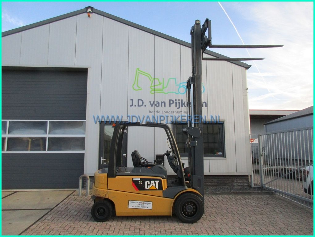 Caterpillar EP40 2179uur+triplex4.1m+sideshift+accu72%