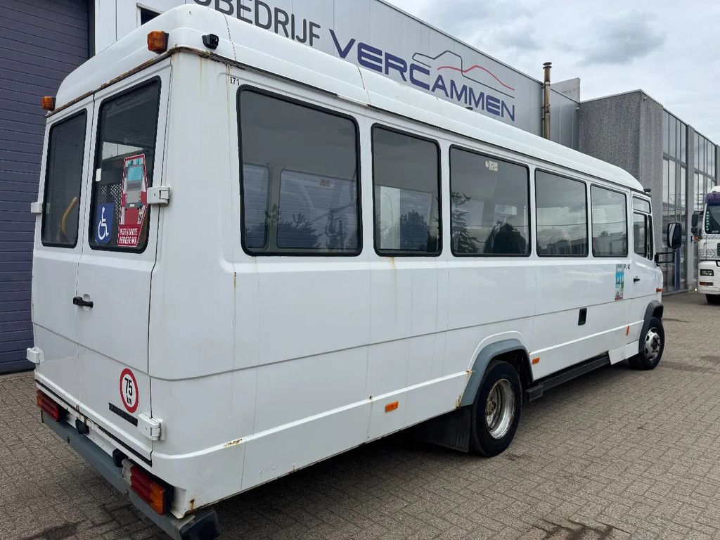 Mercedes-Benz 0815
