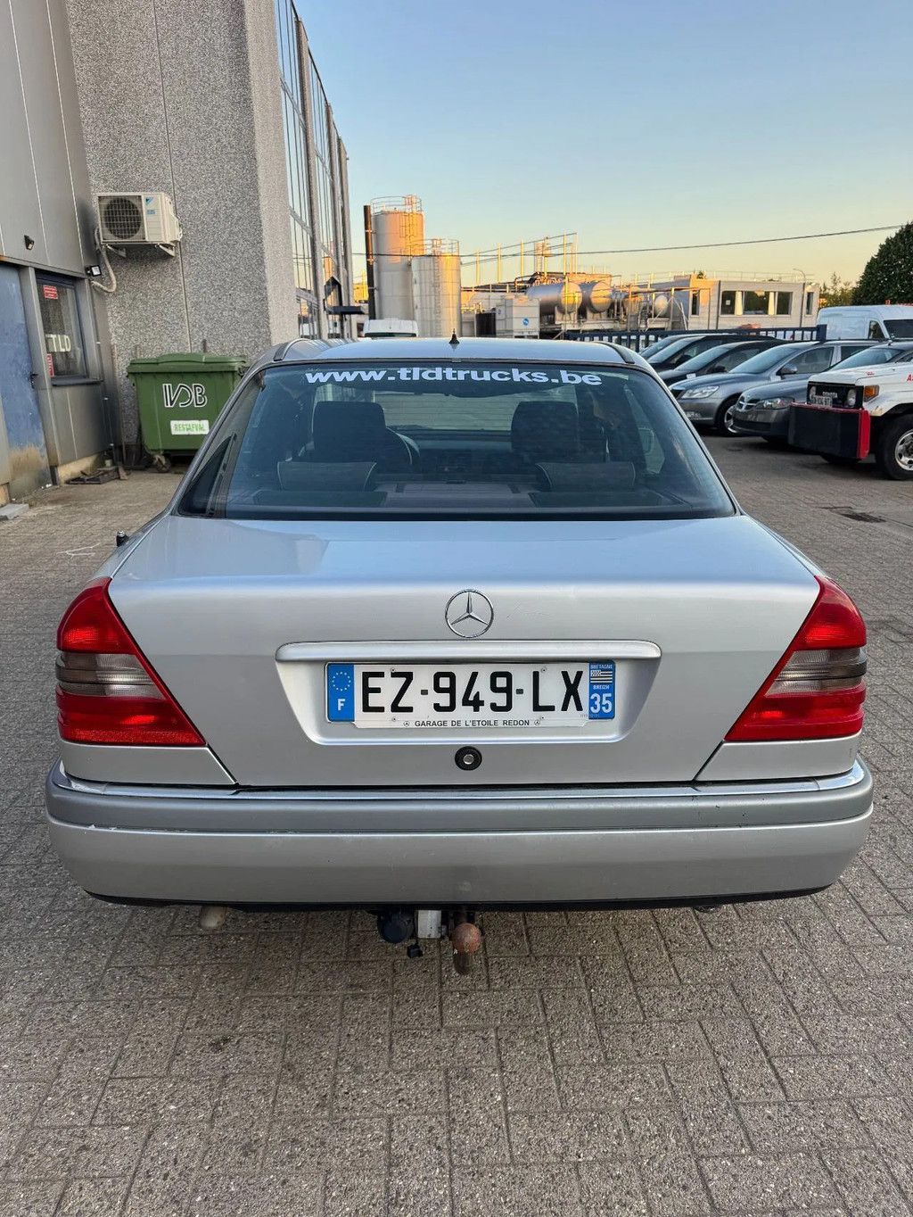Mercedes-Benz C-klasse **C180-PETROL-AC**