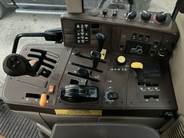 John deere 6920