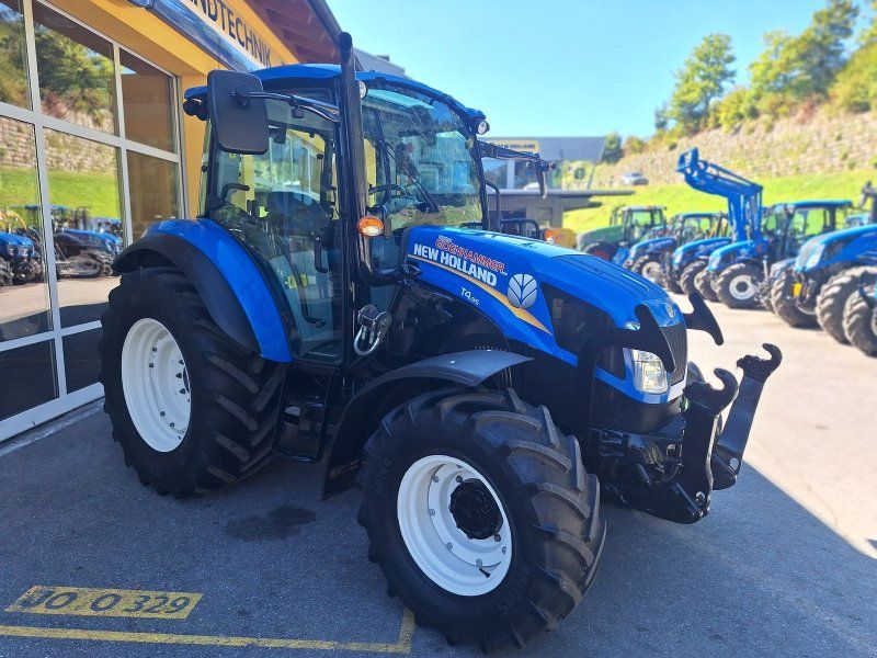 New Holland T4.95