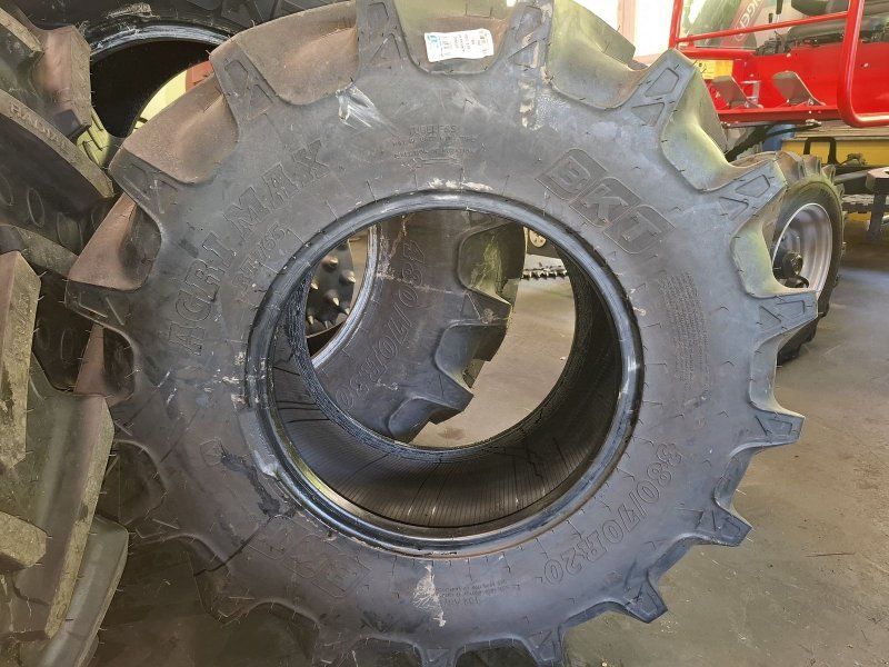 BKT RT 765 2x 480/70R30 2x 380/70R20