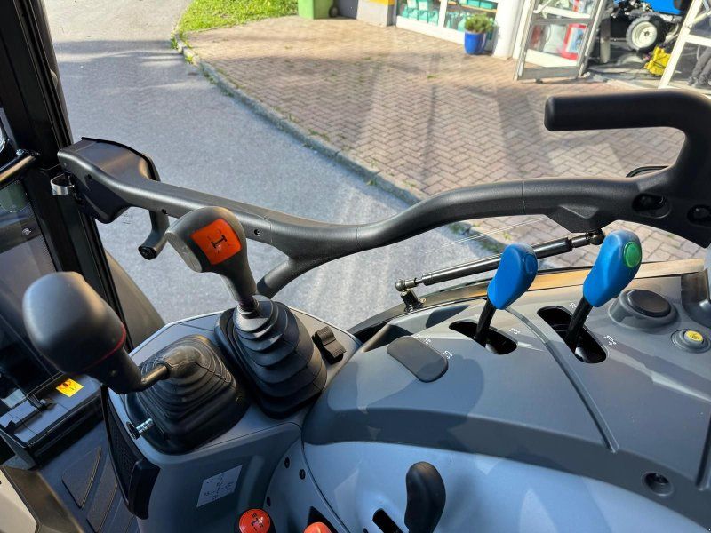 New Holland T4.55 Stage V