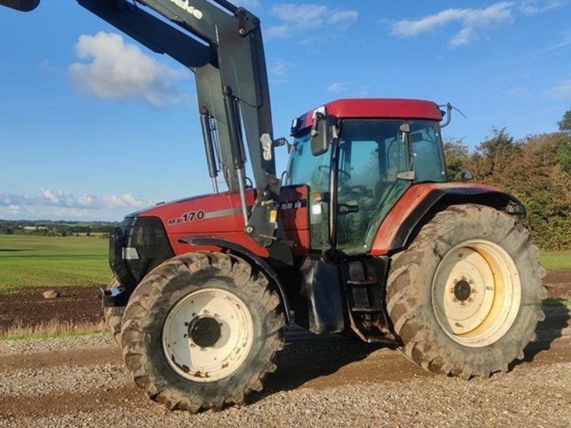 Case IH MX 170 med ÅLØ Q 75 frontlæsser