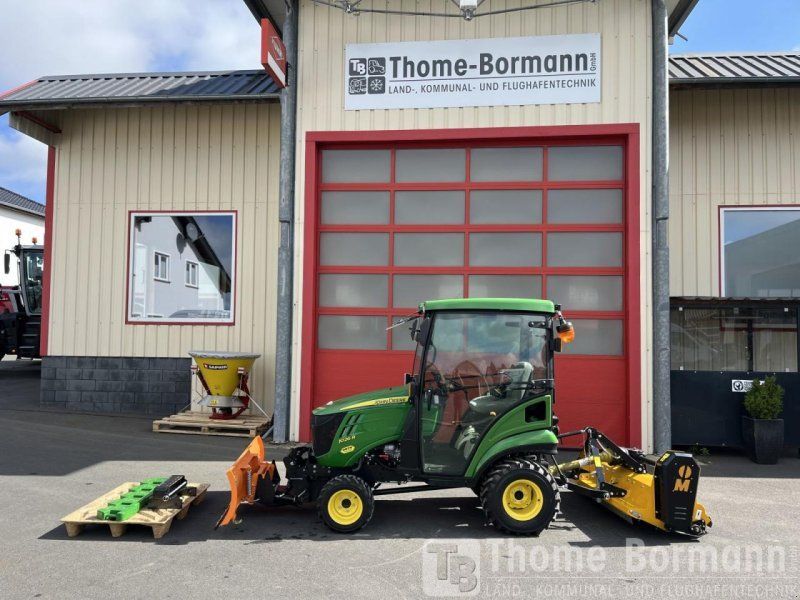 John Deere 1026R