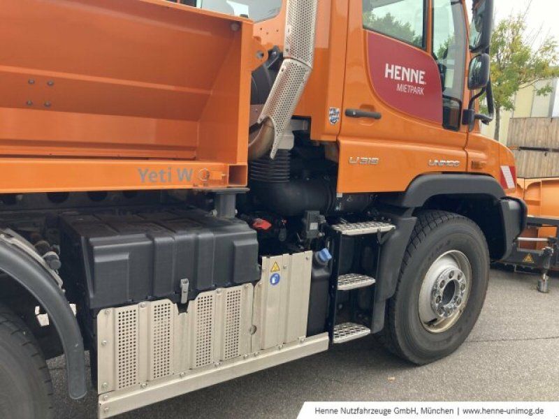 Mercedes-Benz U 319 KD Neu HU Neu