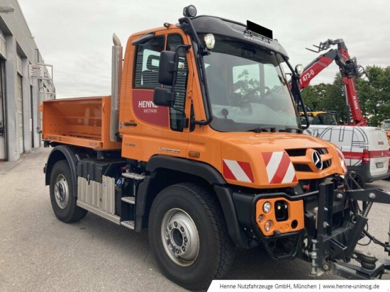Mercedes-Benz U 319 KD Neu HU Neu