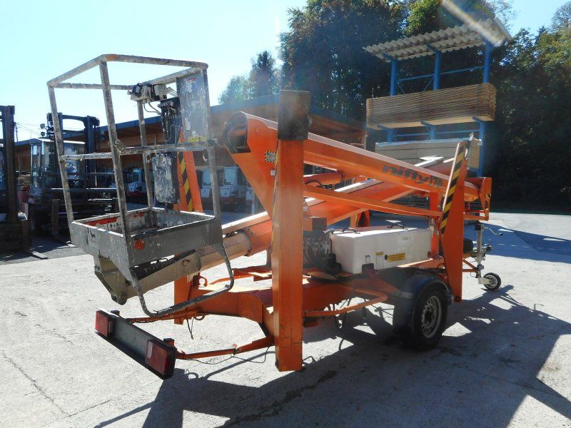 Niftylift 170 HE Anhängerbühne 17m nur 2.000 KG Eigengew