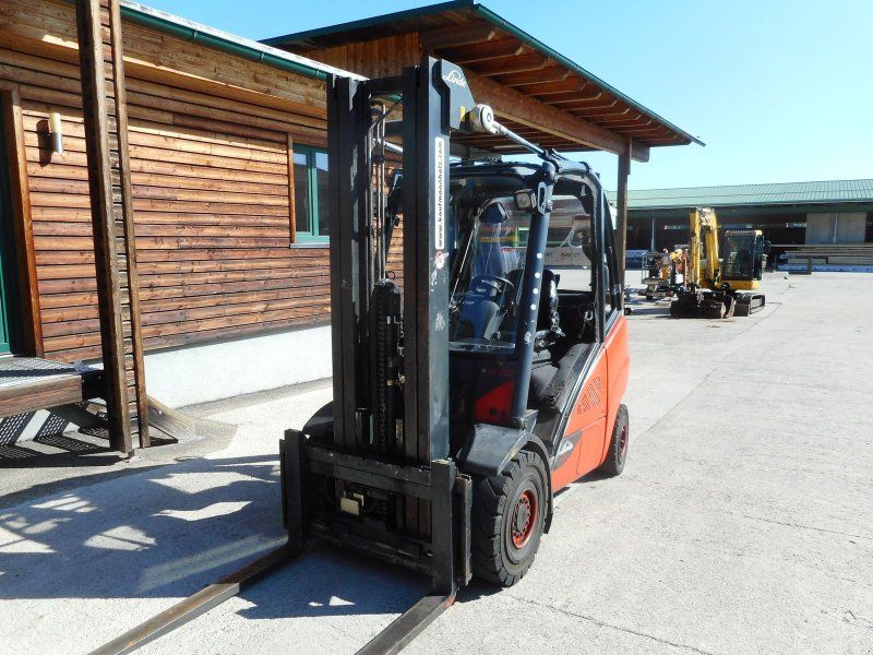 Linde H30D-02 Tripl 5,5m + SS + Halbkabine