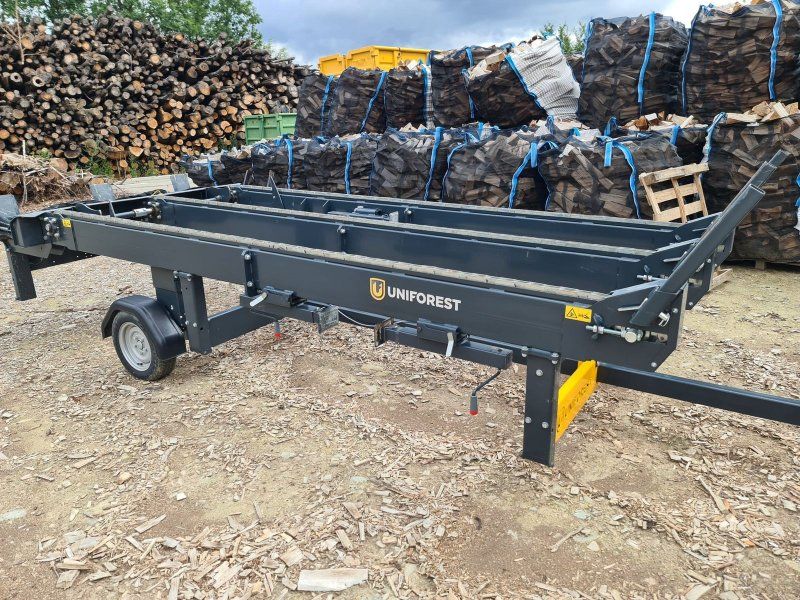 Uniforest DM 4000/3 TR H Querförderer